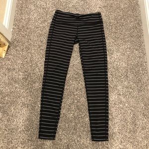 athleta stripped leggings!